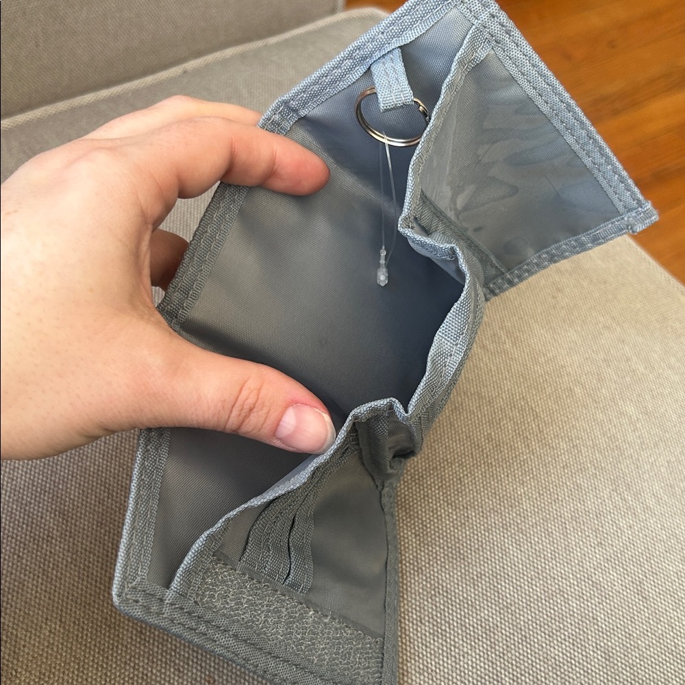 Pixel Pattern Keychain Wallet - image 8